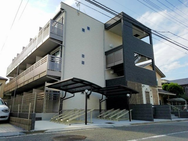 クレイノエスペランザの外観|落ち着いた雰囲気の外観です