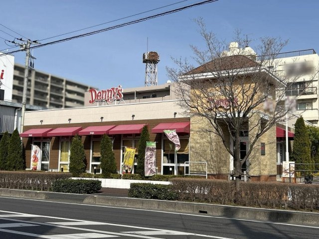 レオネクスト藤仁　並木の周辺