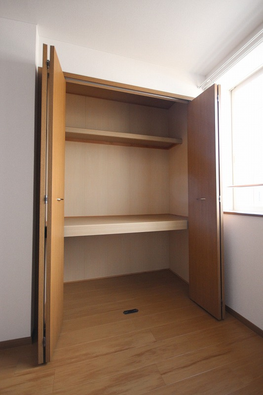 オークヒルズⅠの収納|※お部屋により仕様が異なる場合があります※