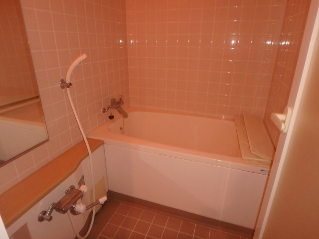 S1743M　アーバンヒルズ下田リゾートの浴室