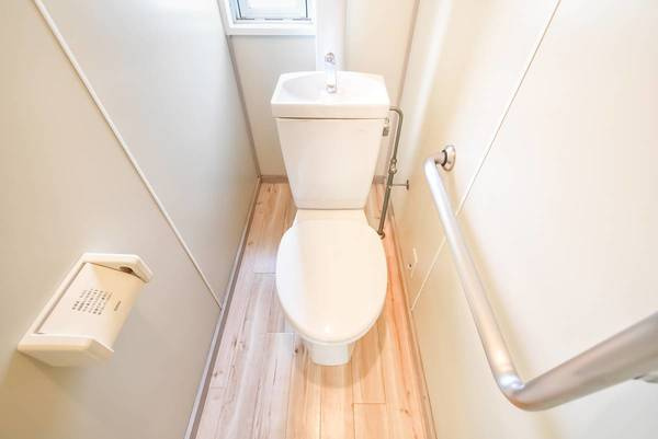 ビレッジハウスなかのめ1号棟のトイレ|ビレッジハウスの同一物件・同一タイプの間取りの写真です