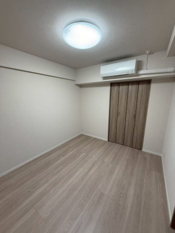 ビレッタ百道の洋室