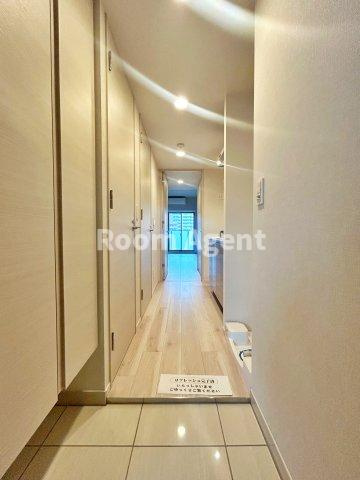 リヴシティ泉の玄関