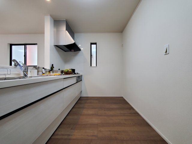 吉川市　道庭1丁目　新築戸建　全2棟のキッチン|施工例です