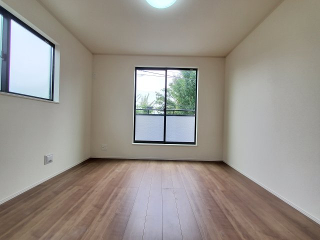 吉川市　道庭1丁目　新築戸建　全2棟の洋室|施工例です