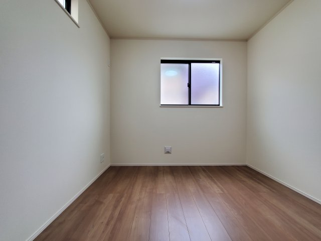 吉川市　道庭1丁目　新築戸建　全2棟の洋室|施工例です