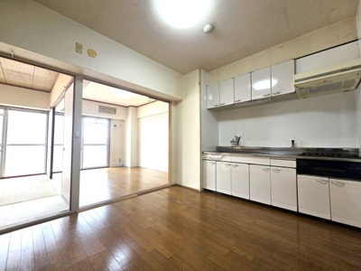 【ダイニング】 | エバーライフ南大橋