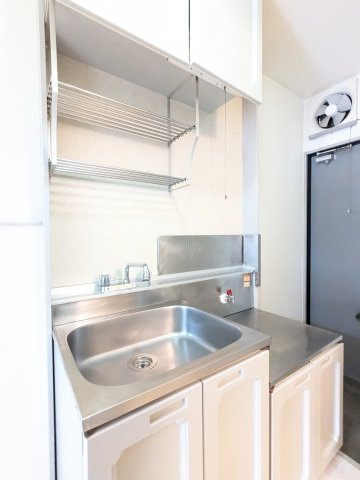 リンデンハイム宮代のキッチン|お料理しやすいキッチンです