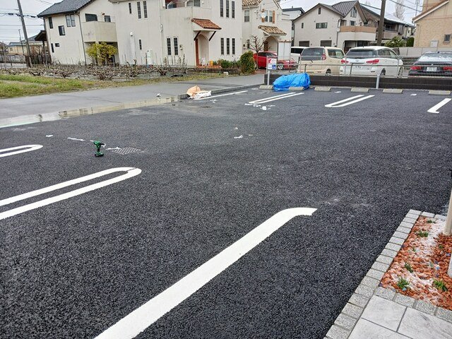 サンリットレイクの駐車場