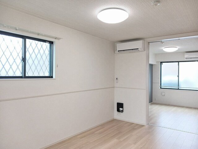 サンリットレイクの居間・リビング