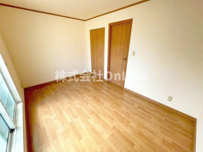 【洋室】 | エスポアール・ナカタニ