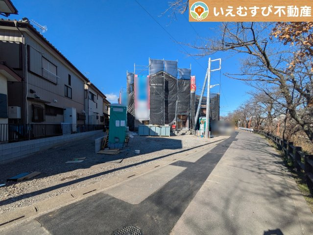 Cradle garden　鴻巣市筑波第5の前面道路含む現地写真