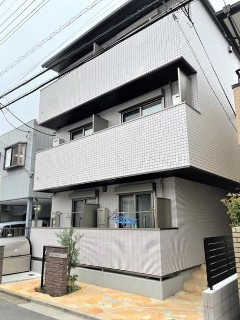 GRACE　GARDEN（グレイスガーデン）の外観|建物外観を気になさる方へ、見た目の良い物件です