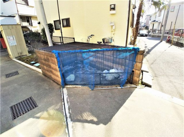 レオパレスエクセル中里のその他