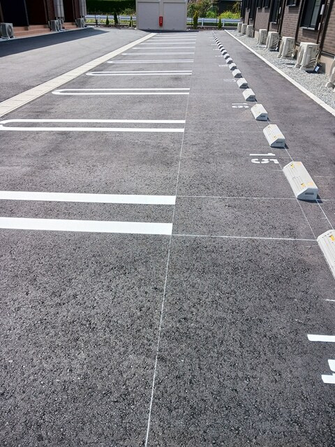 メルヴェイユー　Ⅱの駐車場|駐車場