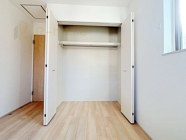 守谷市薬師台7丁目　新築戸建て　B号棟の収納|2階は全居室収納スペースを設置！
充分な容量で居住空間もスッキリ♪