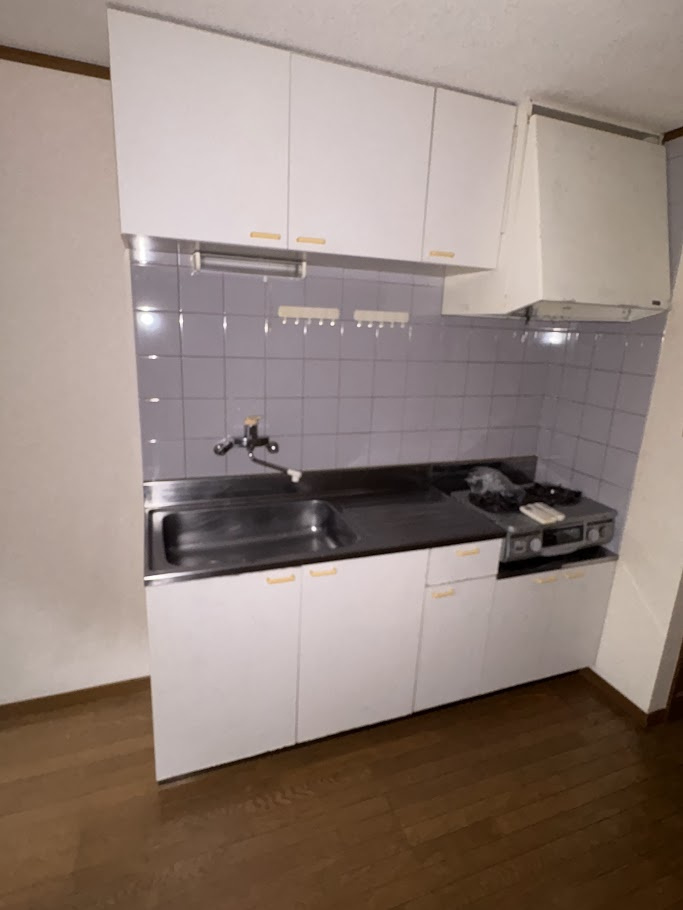 日発貫井南町ビルのキッチン|２口ガスコンロは残置物です