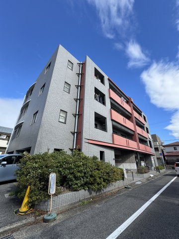 トラストコート戸崎の外観