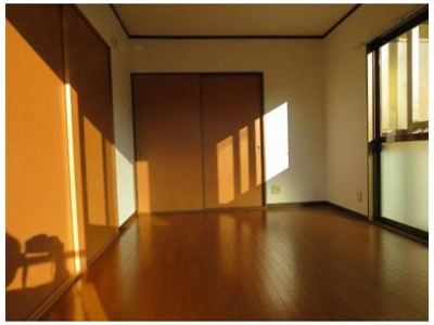 【内装】 | VIVID CASTLE