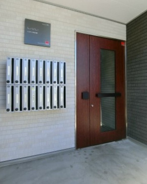 リブリ・すみれ草のロビー