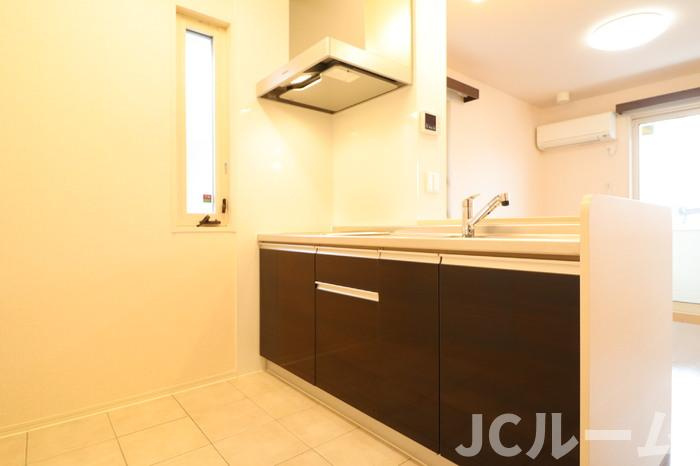 レジデンシィズ 東城 EASTのキッチン