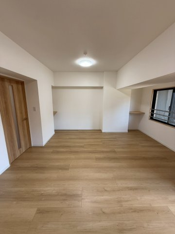 ハウベスト大橋の居間・リビング