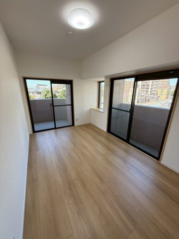 ハウベスト大橋の洋室