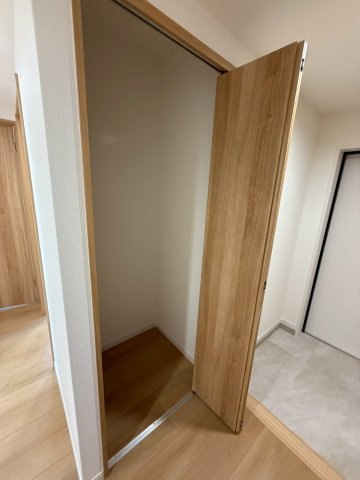 ハウベスト大橋の収納