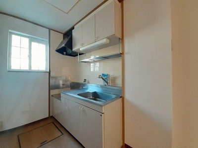 【キッチン】 | サンライトカーサⅡ | キッチンでお料理をお楽しみください