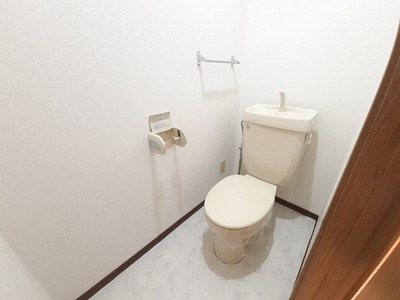 【トイレ】 | サンライトカーサⅡ | 落ち着いたトイレです