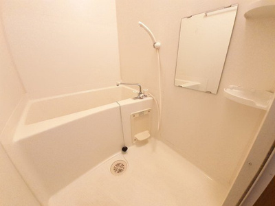 【浴室】 | ブリーズ | お風呂で日々の疲れを落としましょう