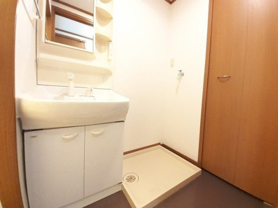 【洗面所】 | ブリーズ | スペースが確保できる洗面所です