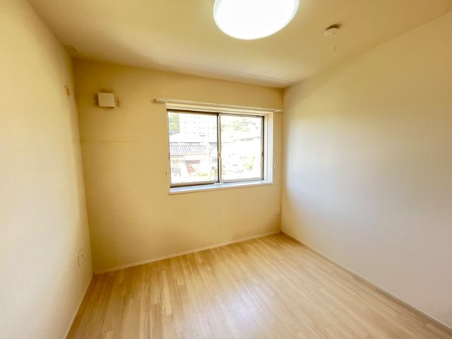 【寝室】 | 寝室