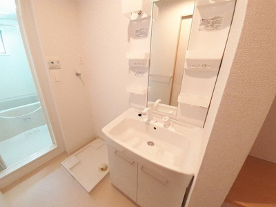 【洗面所】 | パーリービュー | ゆったりとスペースのある洗面所