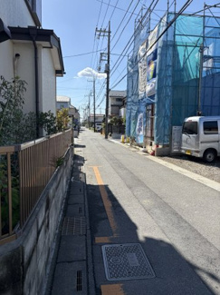 【その他】 | 川口市安行領根岸　全3棟 | 前面私道4ｍからすぐの東側4ｍ公道は車通りも少なく静かです♪