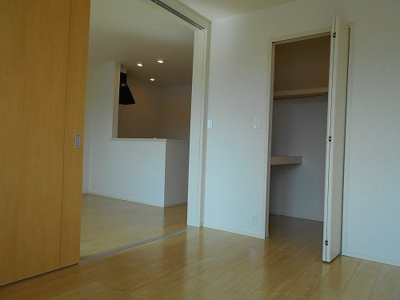 【内装】 | タウンハウスＲ | 中はこのようになっています