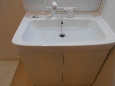 【洗面所】 | タウンハウスＲ | 洗面所です