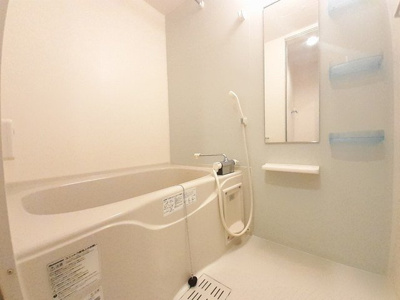 【浴室】 | カーサ・デ・北在家 | お風呂で日々の疲れを落としましょう