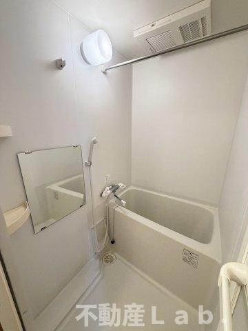 Ａｒｔ　Ｍａｉｓｏｎ松原の浴室