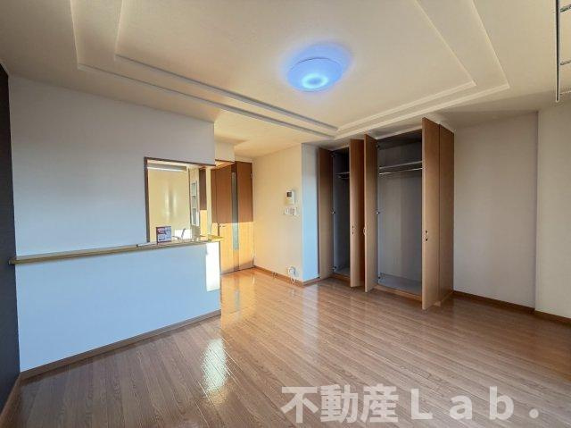 Ａｒｔ　Ｍａｉｓｏｎ松原の居間・リビング