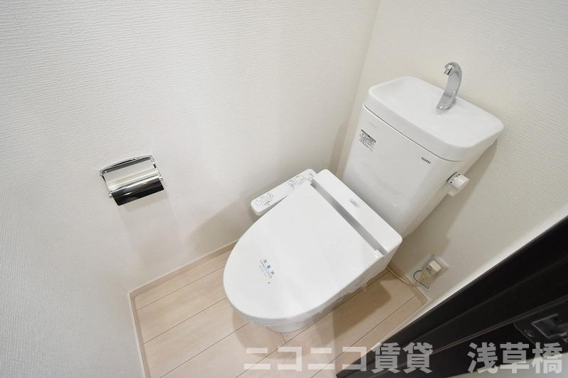 ログリアのトイレ|別号室イメージの為、現状を優先致します。