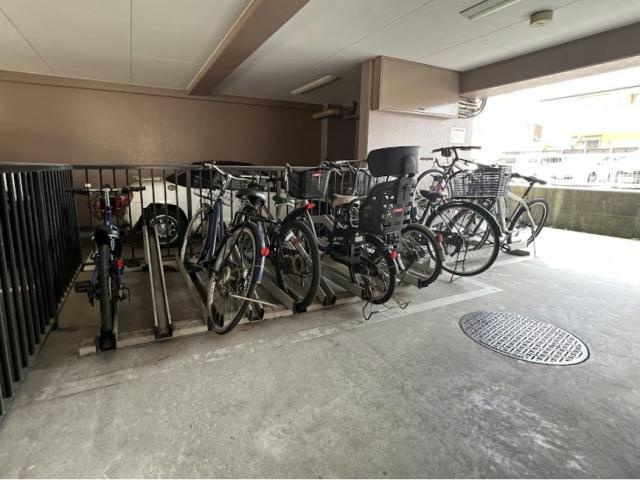 サンパーク名港のその他共用部分|駐輪場