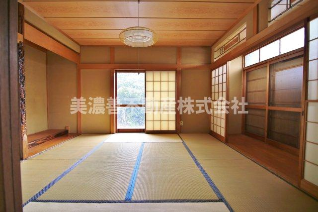 ６５６０１　岐阜市御望中古戸建の和室