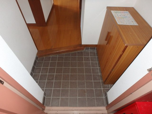 S0035R　蓮台寺コーポの玄関