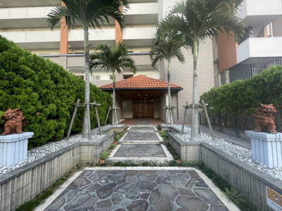 【エントランス】 | パークナードライカムシティ