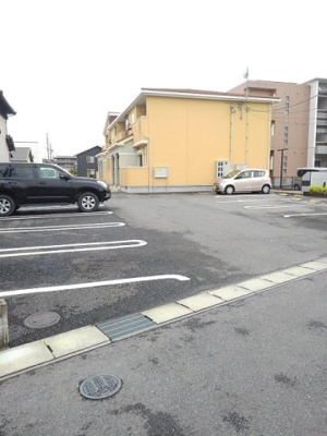 【駐車場】 | ミニョン・アンジュ