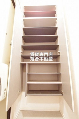 【収納】 | DALTON（ドルトン） | 天井高シューズ収納