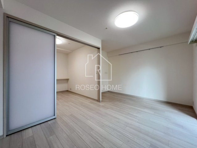 アジュールコート福島の居間・リビング