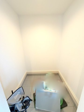 昭島市福島町3丁目　新築戸建　全3棟の玄関