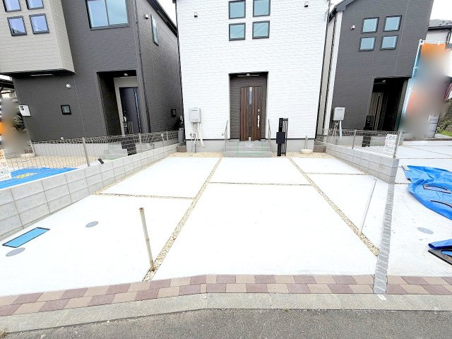 昭島市福島町3丁目　新築戸建　全3棟の駐車場